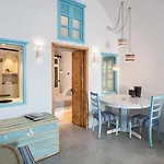 Everblue Cave House By Thireon Willa Oia